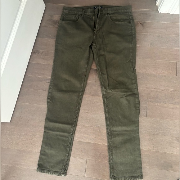 Men's 31/30 Flag & Anthem Oakland Slim Straight Fit Stretch Jeans in Olive - Picture 5 of 6